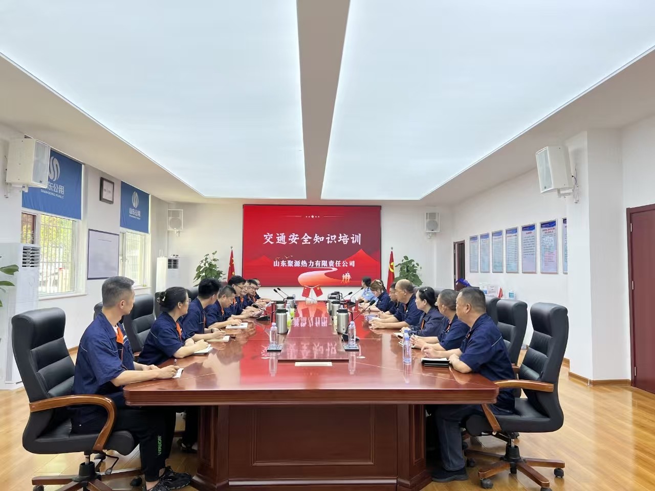 d37902436ffe7fbbf7fbd65e3db2c90.jpg d37902436ffe7fbbf7fbd65e3db2c90.jpg